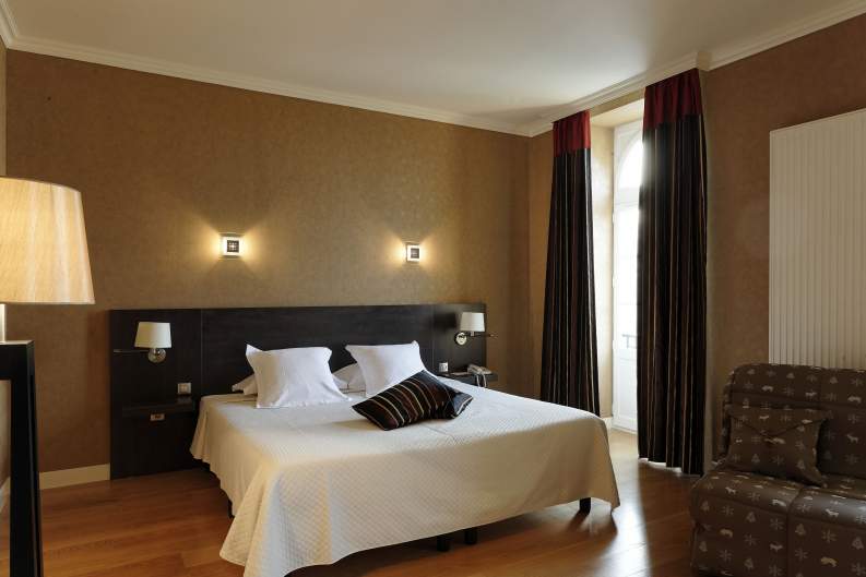 Les chambres du Château Mont-Joly, hotel 4 étoiles, Jura Dole