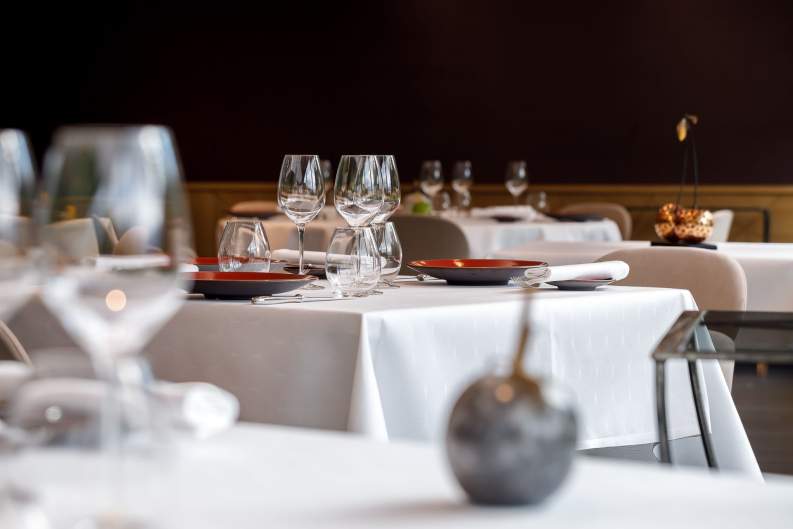 restaurant dole